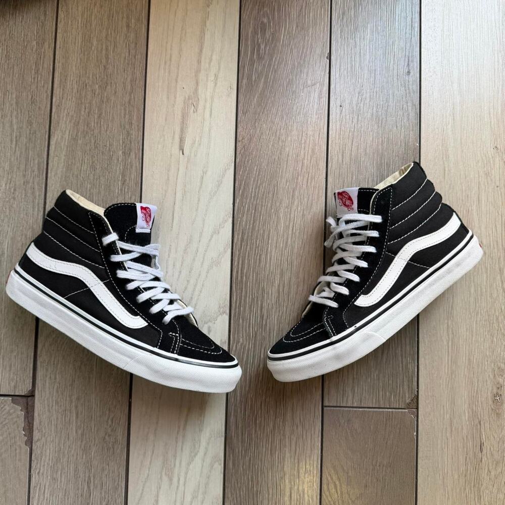 Vans sk8 hi platform black white